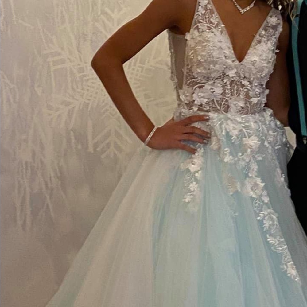 Sweet 16 or Prom Gown